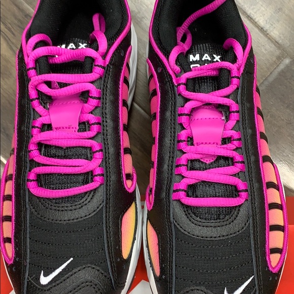 NIKE W AIR MAX TAILWIND IV black/white-pure pink - Picture 12 of 16